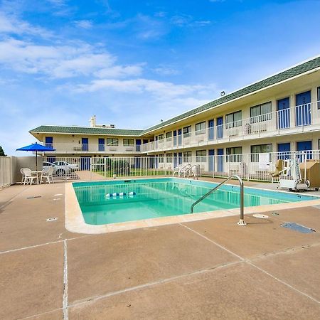 Avera Suites Muskogee Exterior photo