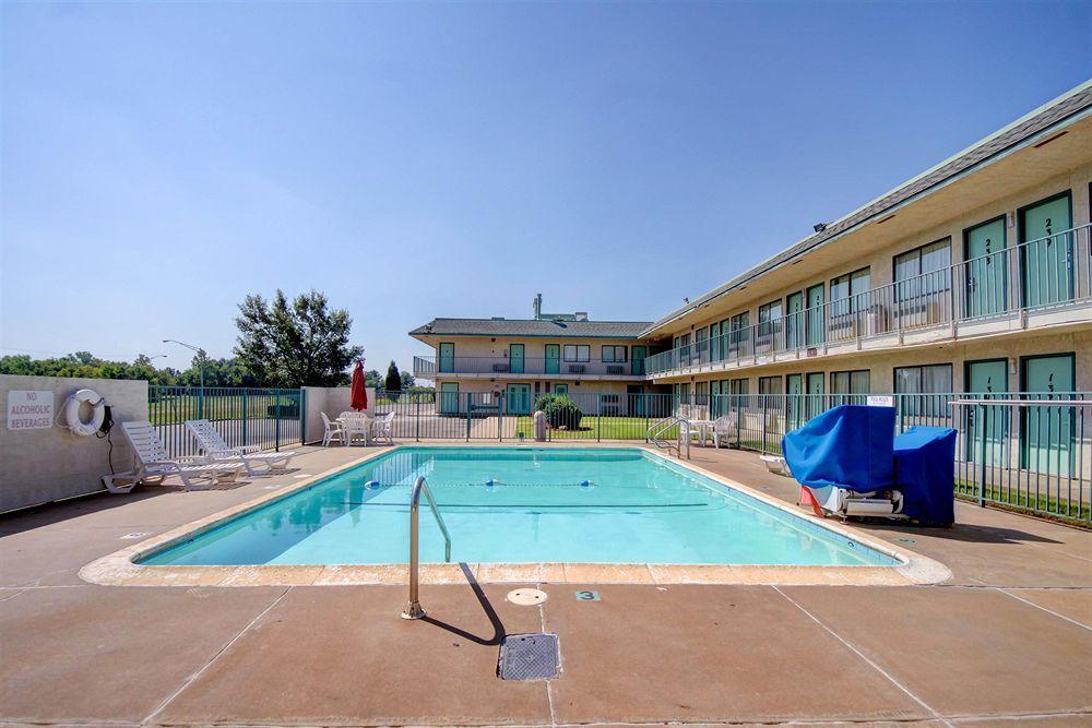 Avera Suites Muskogee Exterior photo