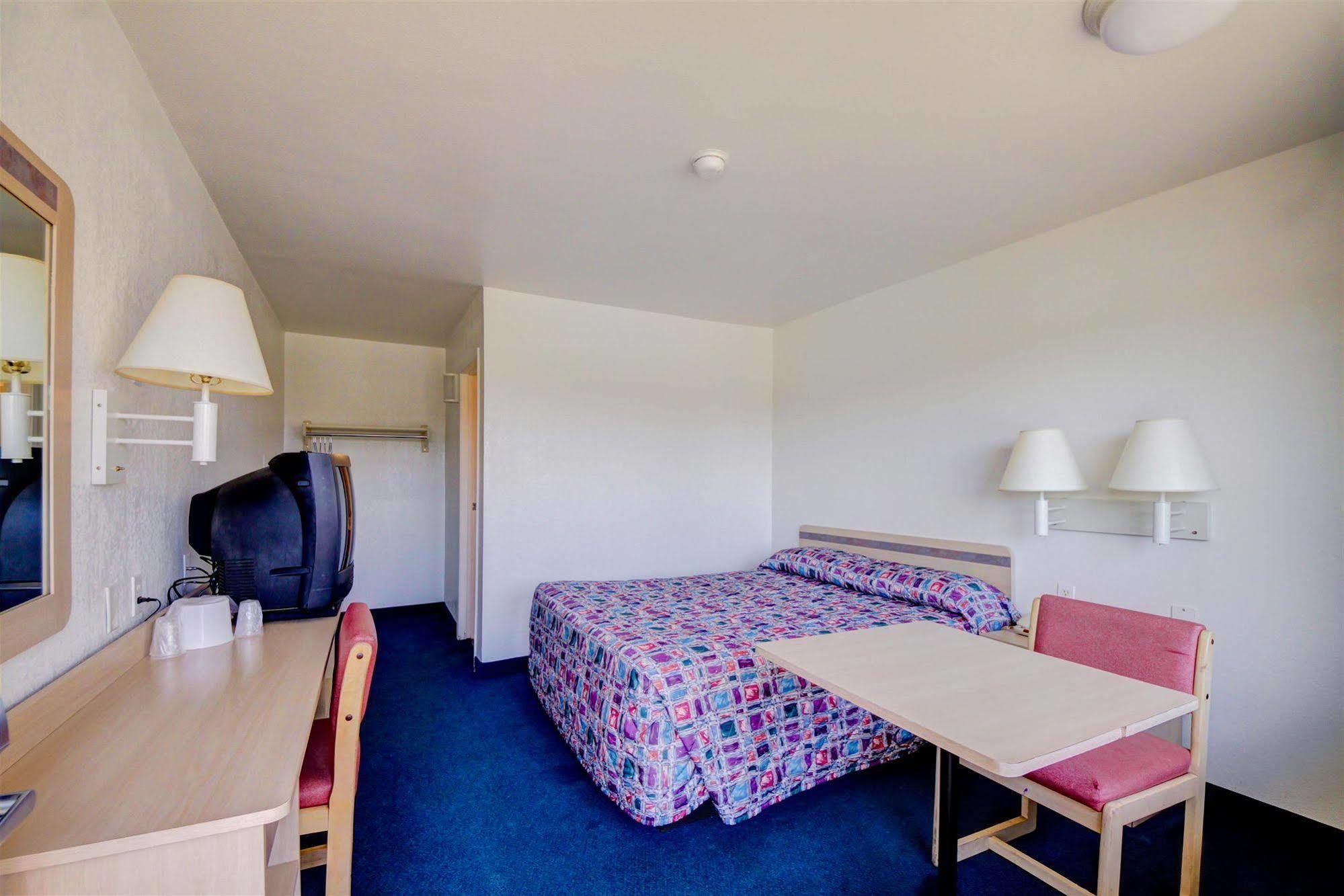 Avera Suites Muskogee Exterior photo